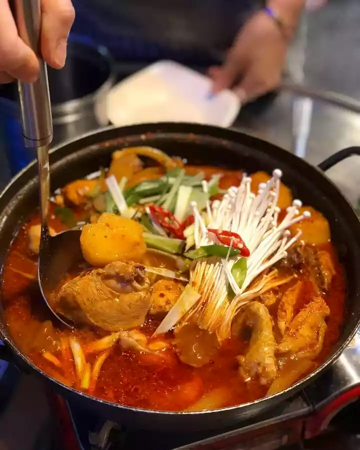 굴보쌈맛집