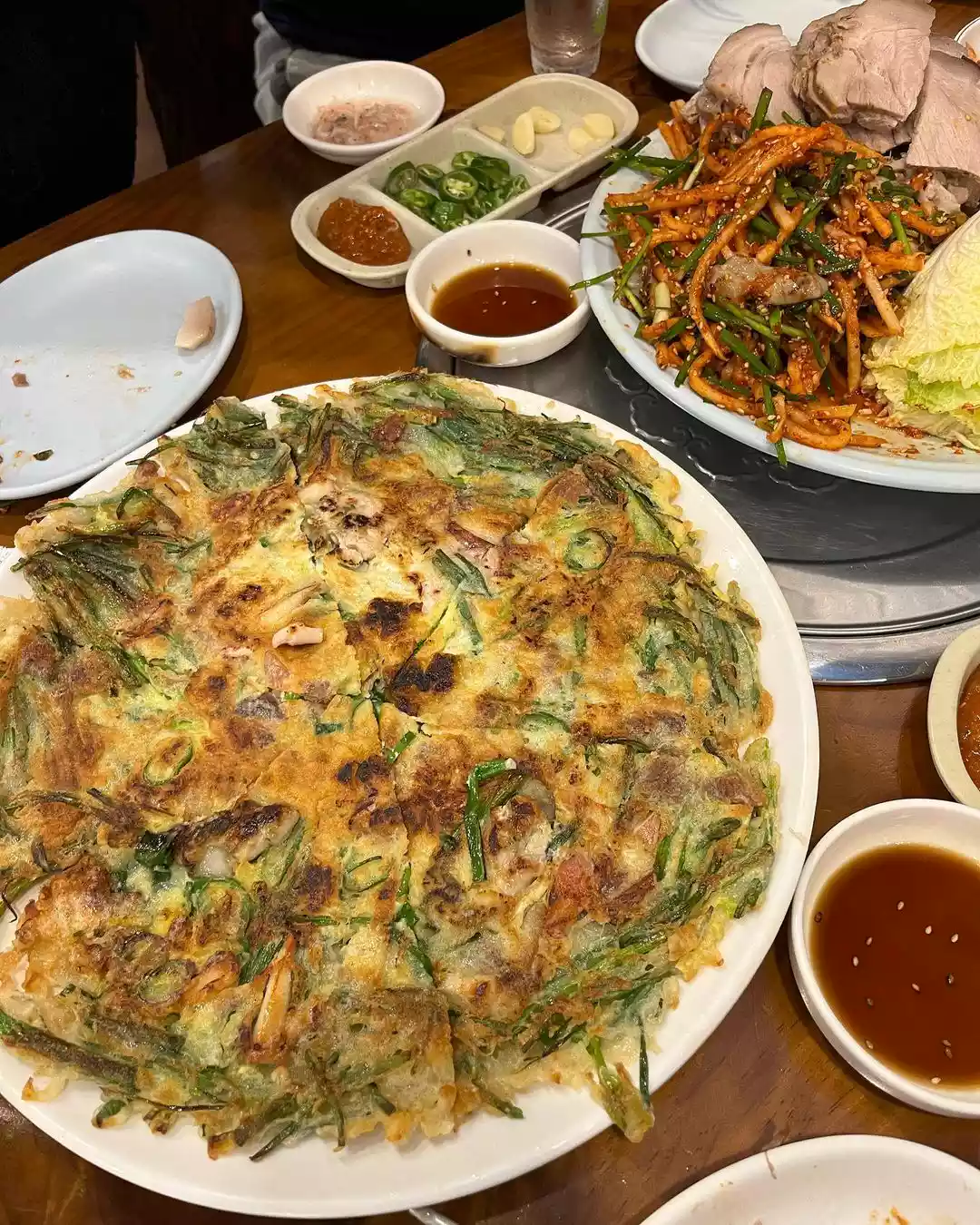 굴보쌈맛집